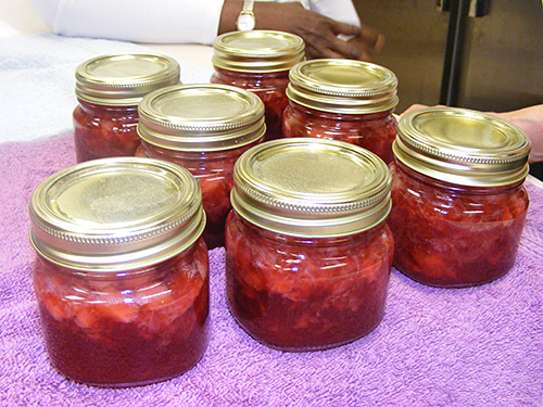 Photo: jam in glass jars.