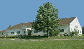 Photo of Ralph Geiger Turfgrass Education Building.
